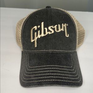 Gibson Guitar Grey/Beige Mesh Trucker SnapBack Baseball Cap Hat Music Nashville